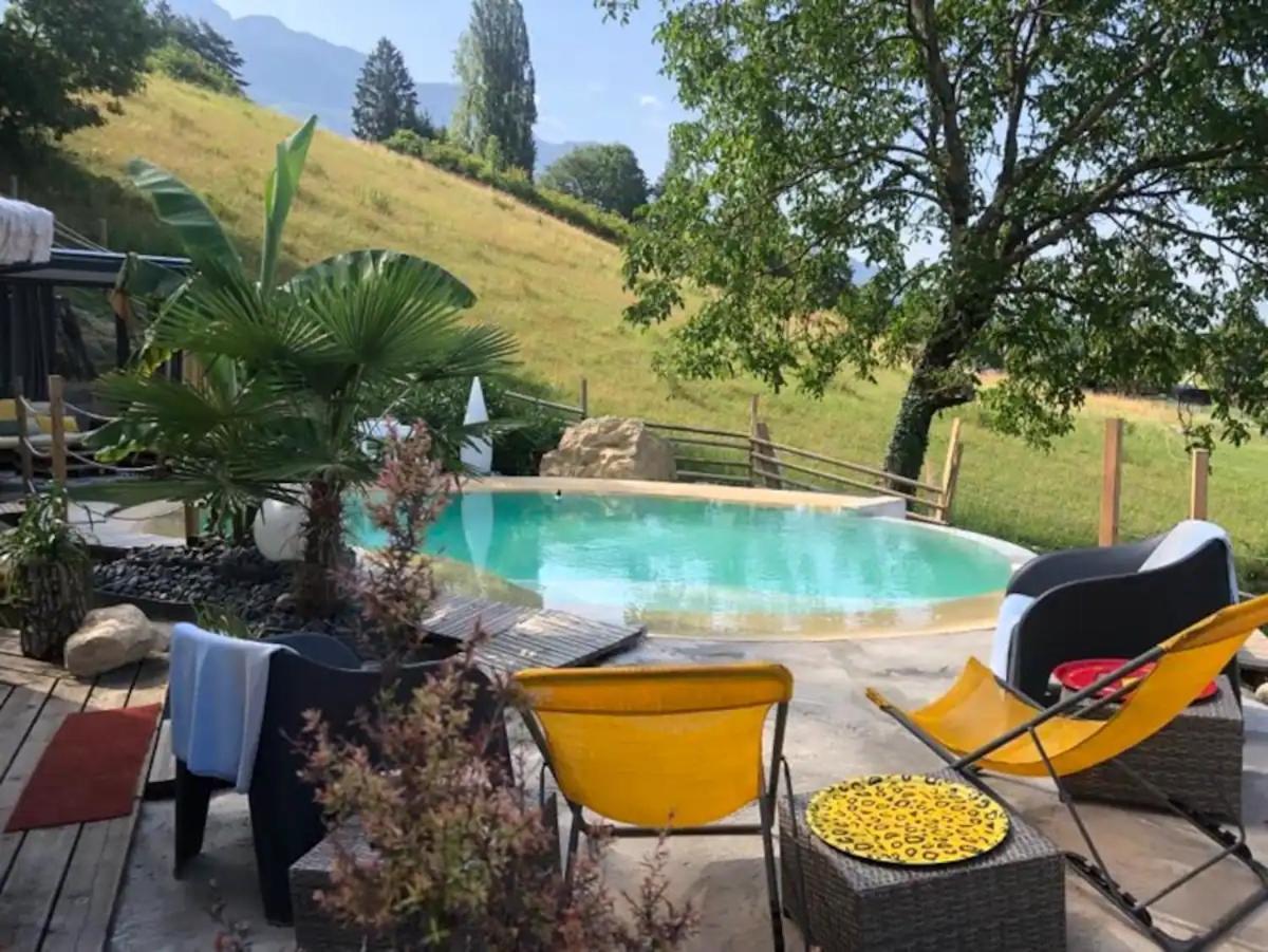 A La Marc'Quize Chambres D'Hotes, Petit Dejeuner Compris, Avec Piscine A Debordement En Exterieur, Bain Nordique A 38 Degres En Prestation Supplement Sur Reservation Horaire Anticipee 1 Place De Parking Gratuite Sur Place Mouxy Exterior photo
